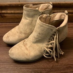 Girl’s Size 12 Fringe Boots